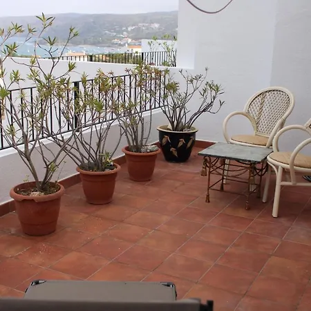 Attic In , With Parking Apartamento Cadaqués